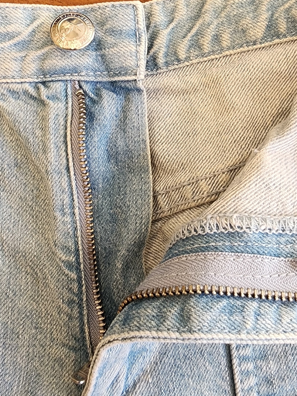 A.P.C. Light Blue Rome Denim Jean Shorts Size S - Picture 8 of 10